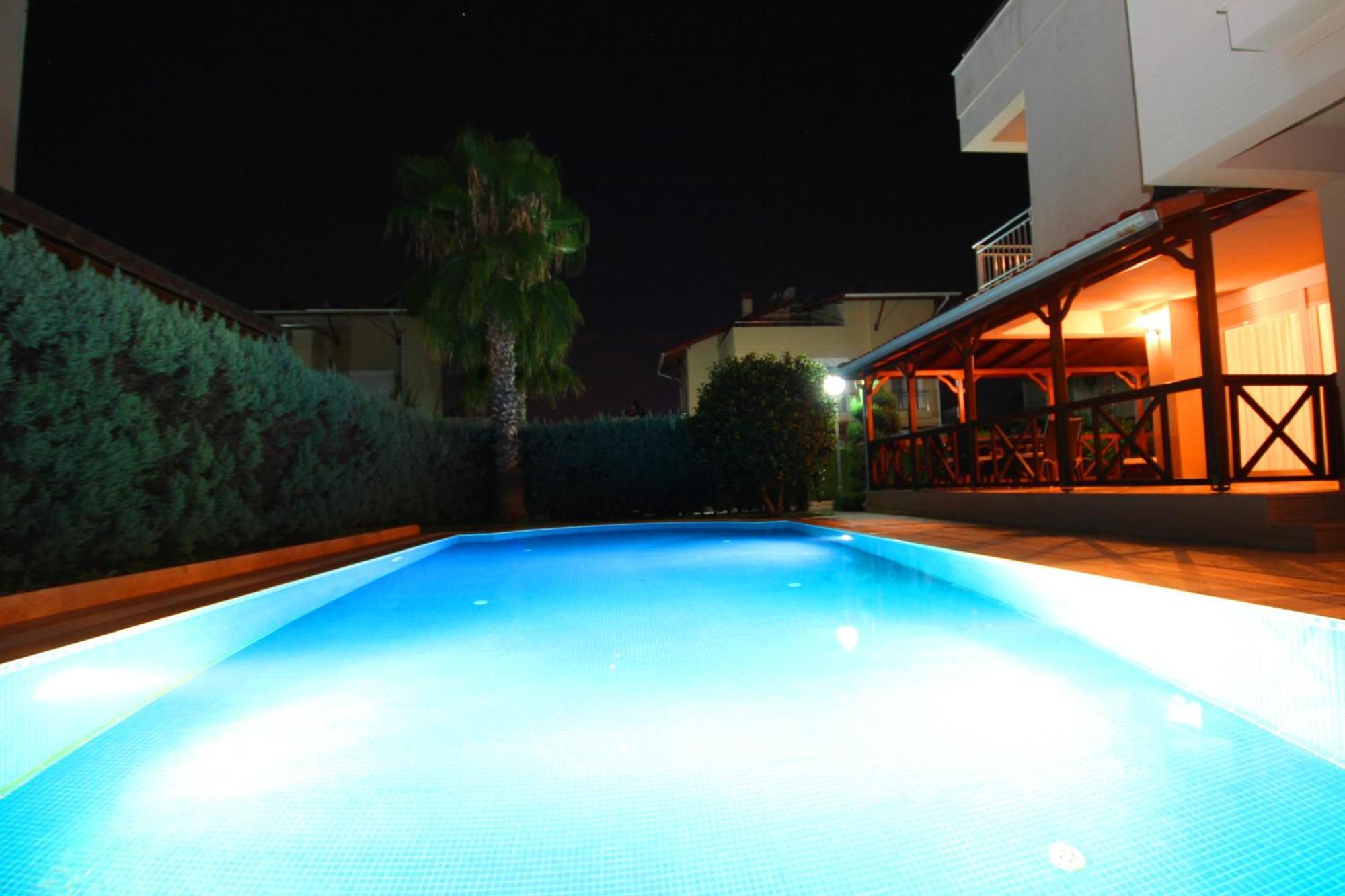 Paradise Town Villa Lucky Belek Esterno foto